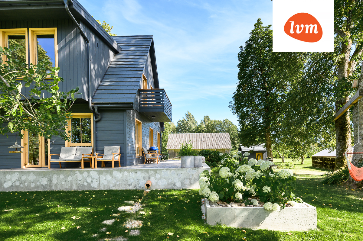 PILDID: Linnakärast eemale! Pärnumaal müüakse oma kandi pilgupüüdjat